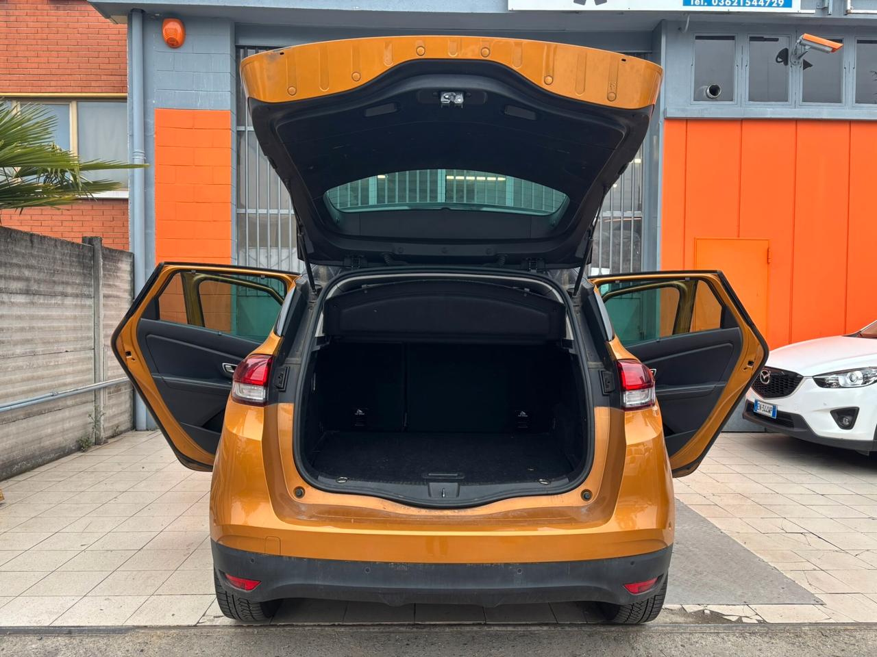 Renault Scenic Scénic dCi 8V 110 CV EDC Energy Bose