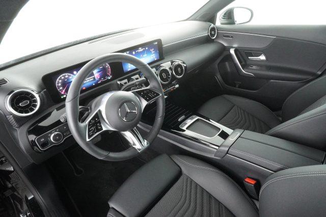 MERCEDES-BENZ A 180 A 180 Automatic Progressive Advanced