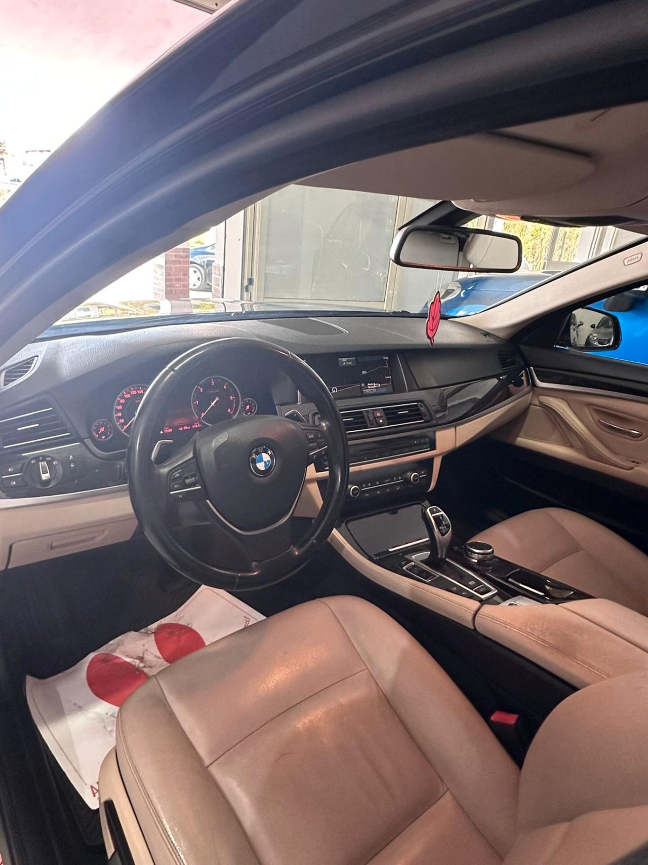 Bmw 525 525d xDrive Touring Luxury