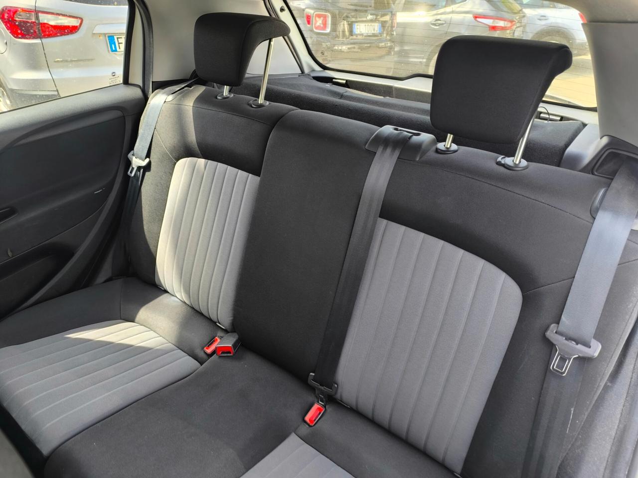 Fiat Punto 1.3 MJT II S&S 95 CV 5 porte Street