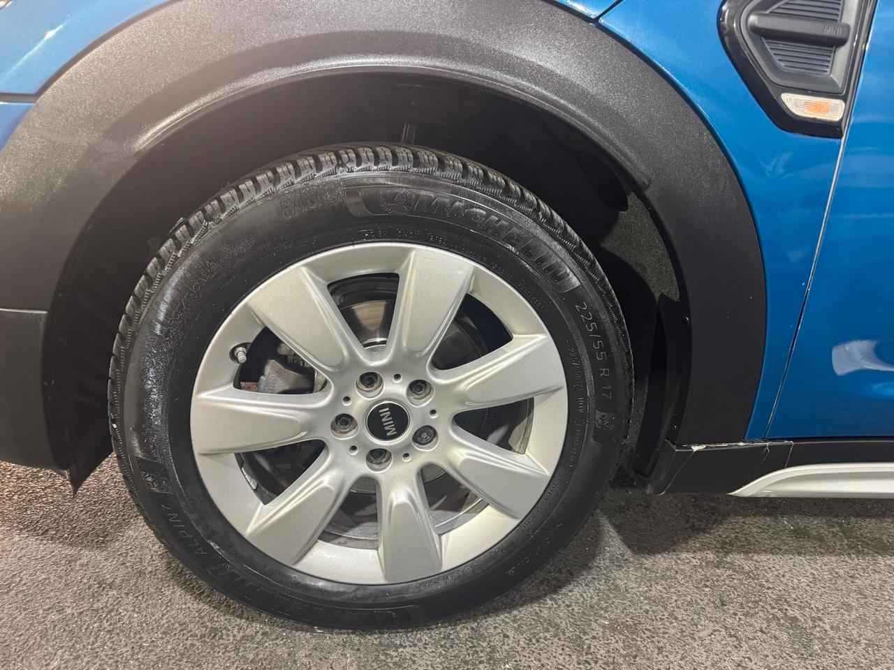 Mini One Countryman 2.0 Cooper D Untamed Edition