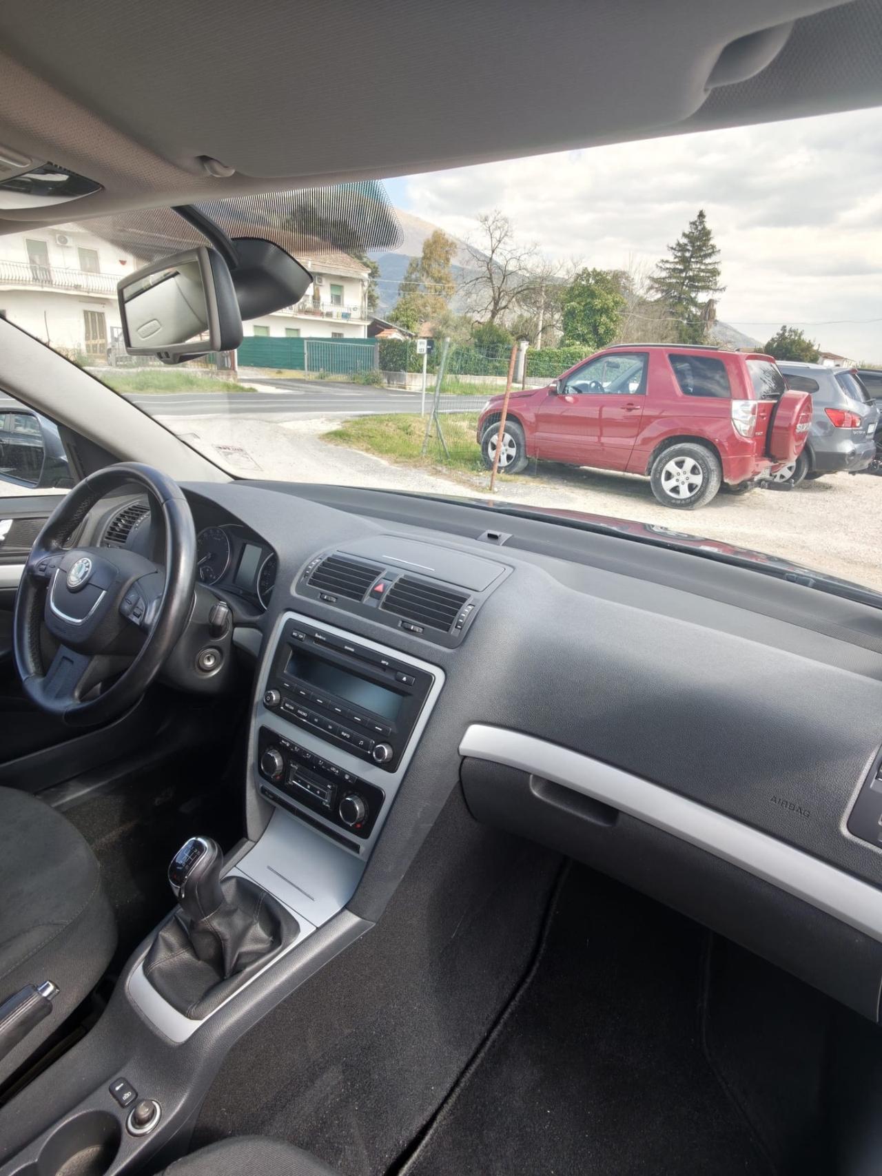 Skoda Octavia 1.6 TDI CR F.AP. 4x4 Wagon Ambition garantita