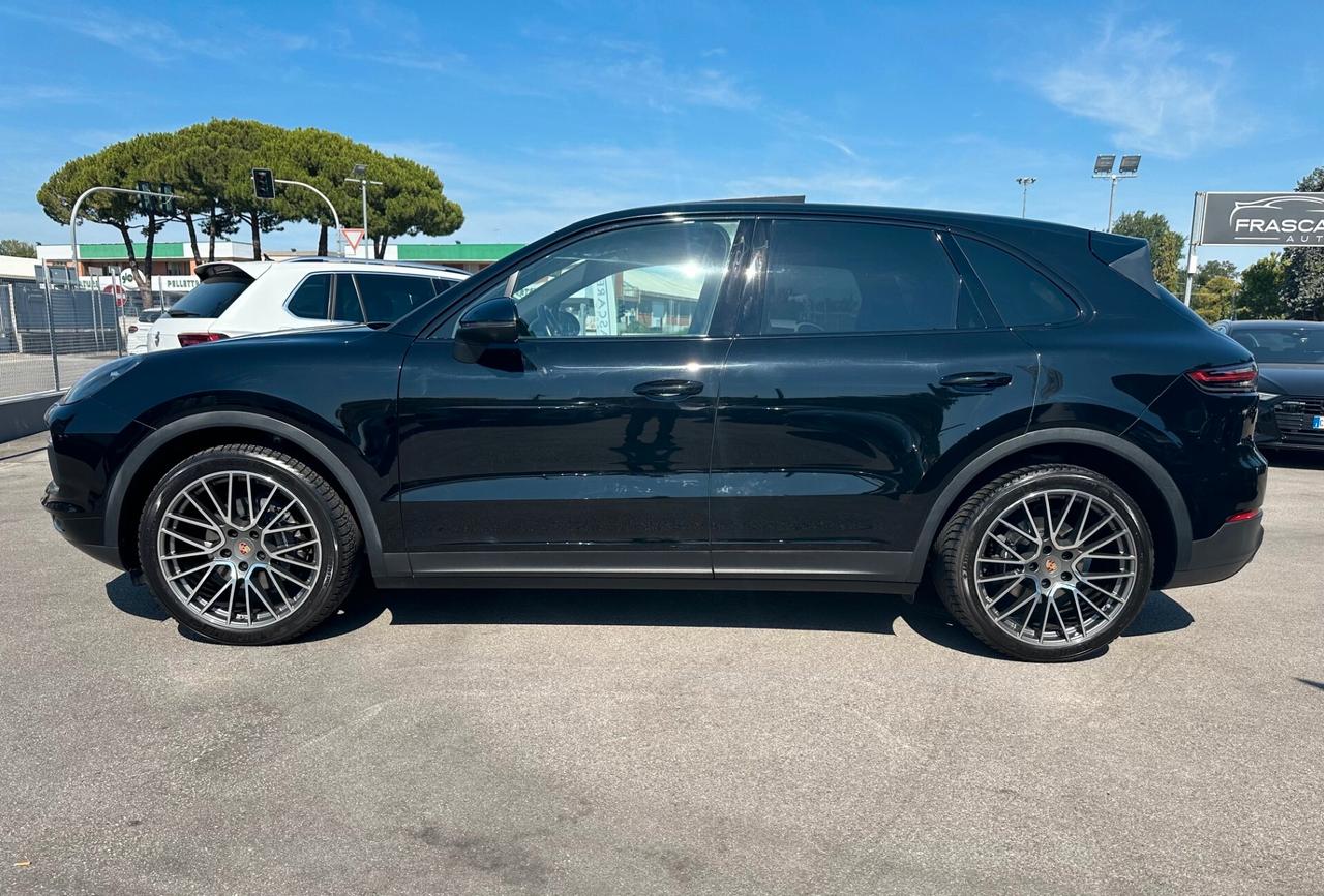 Porsche Cayenne 3.0 V6 /TETTO/PASM/21" RADAR/KM DOC1 PROP