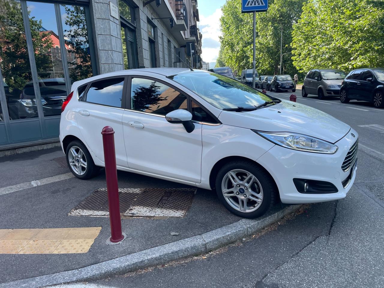 Ford Fiesta 1.4 5p. Bz.- GPL Titanium/1PROP/GARANZIA