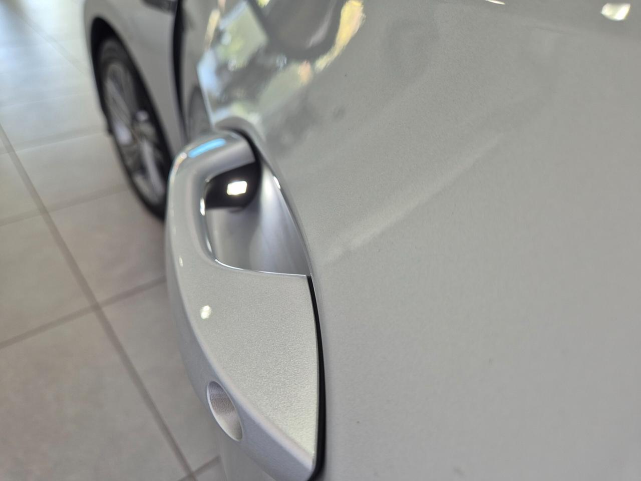 VOLKSWAGEN Golf Variant 2.0 TDI 150 CV DSG R-Line