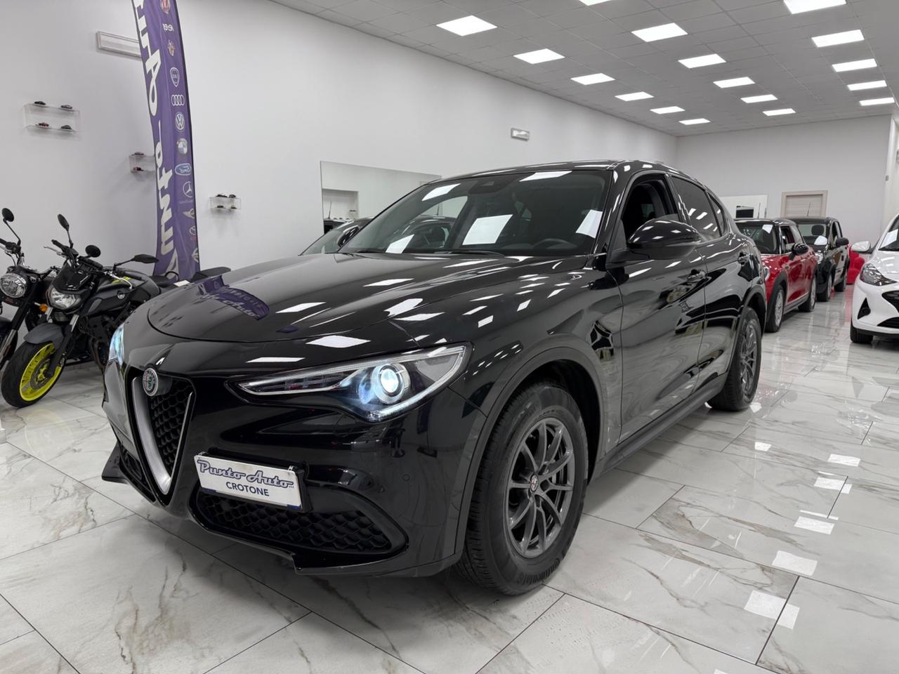 Alfa Romeo Stelvio 2.2 Turbodiesel 160 CV AT8 RWD Business