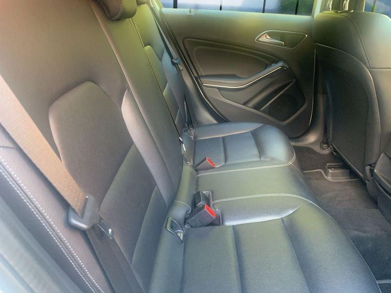 Mercedes-Benz Classe A A 180 d Sport