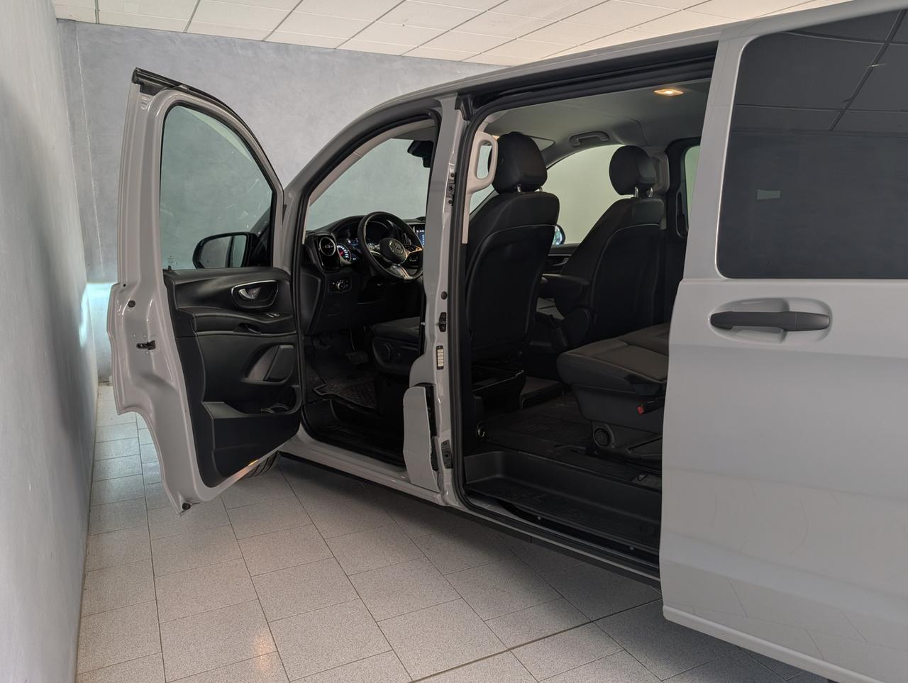 Mercedes-Benz vito iii vito furgone 114 cdi compact select 9g-tronic 114 cdi compact 9G-tronic Mixto Select 5 Posti