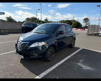 LANCIA Ypsilon 3ª serie - Ypsilon 1.2 69 CV 5 porte 30th Anniversary