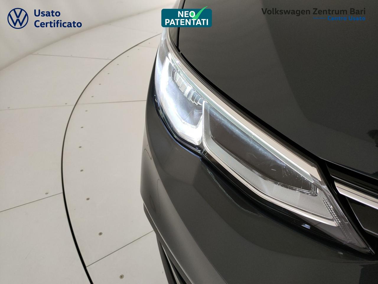 Volkswagen Golf variant 2.0 tdi life 115cv