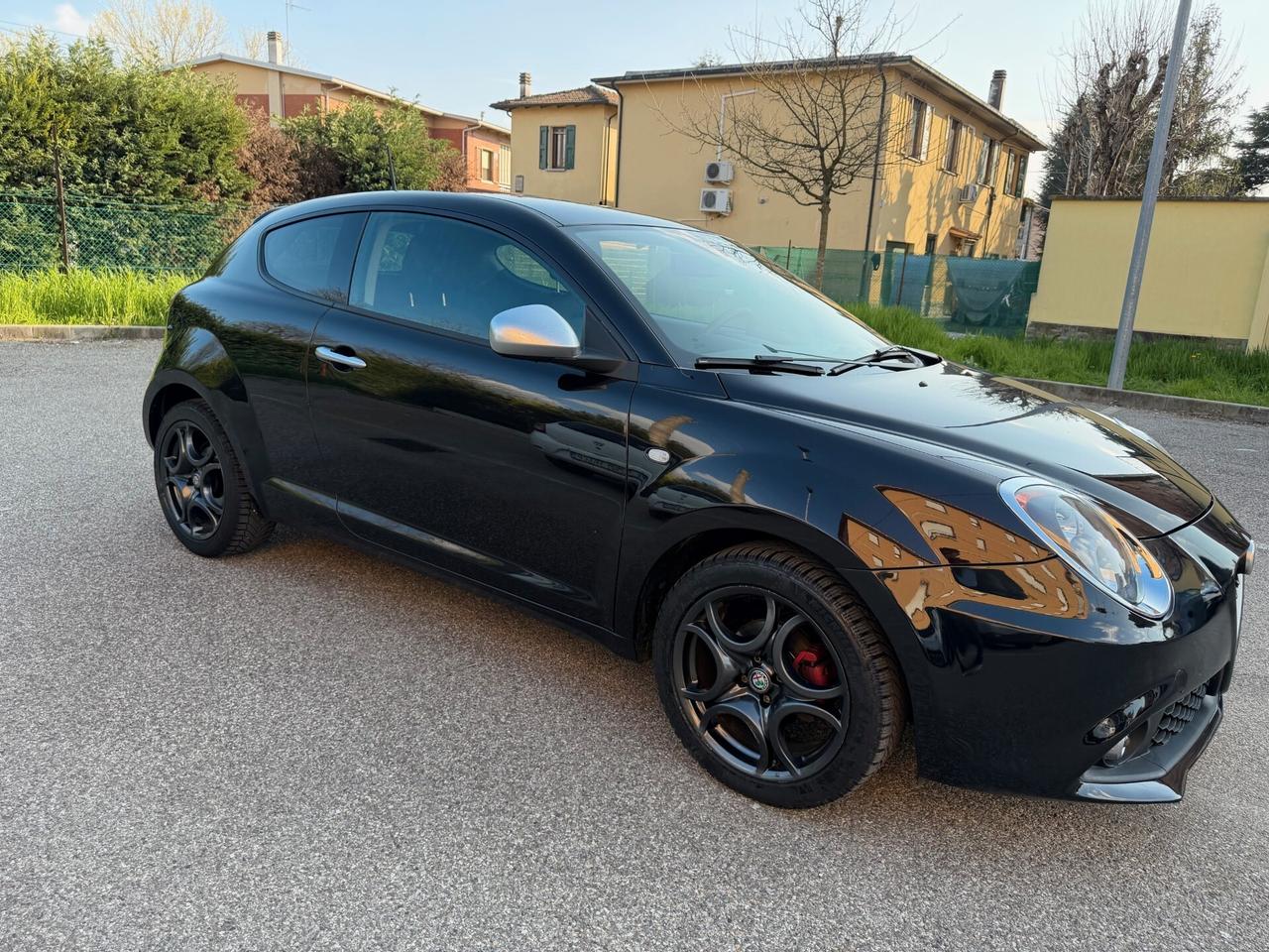 Alfa Romeo MiTo 1.4 - NEOPATENTATI - 12 MESI DI GARANZIA -