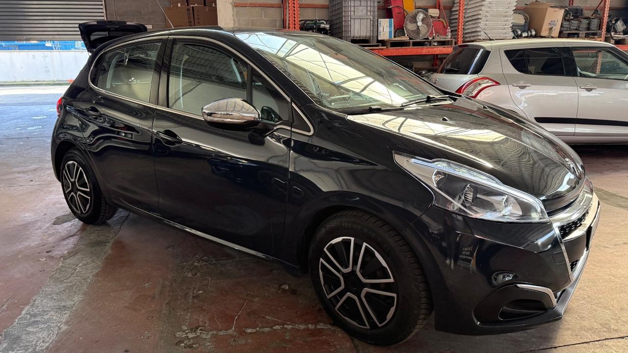 Peugeot 208 Turbo 110 AUTOMATICA GT Line