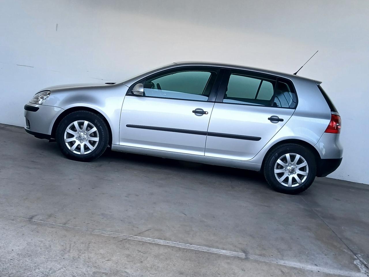 Volkswagen Golf Comfortline 103 000 km