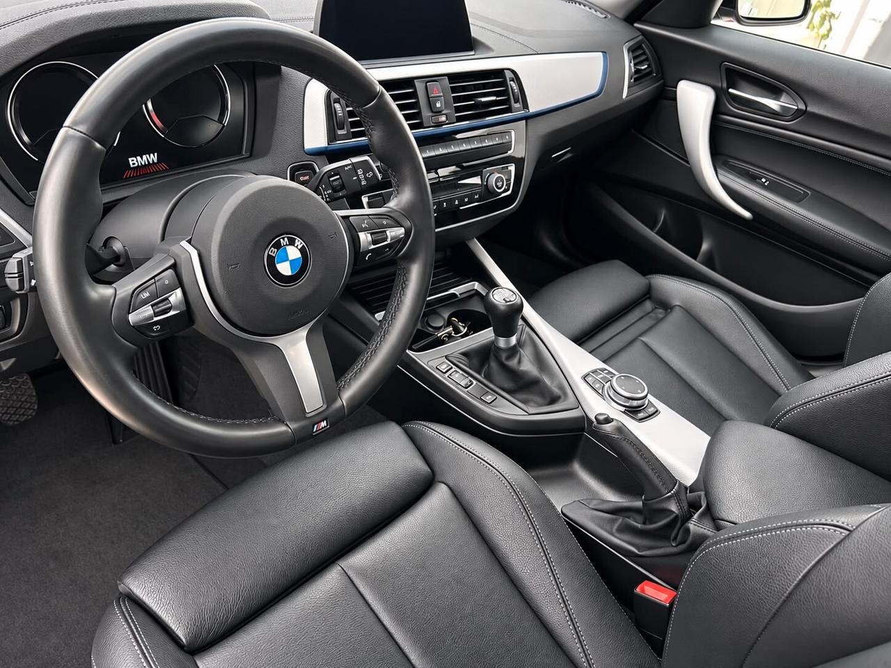 Bmw 116 116d 5p. Msport