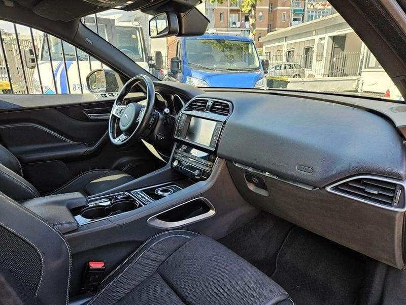 Jaguar F-Pace 2.0d 180cv AWD Autom. R-Sport