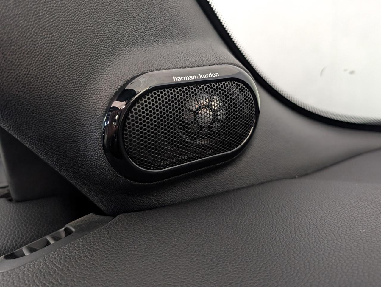 Mini Cooper Cabrio 1.5 Cooper Premium Plus