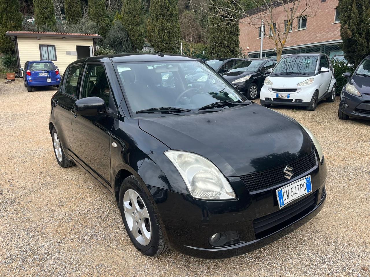 Suzuki Swift 1.3 Benzina - Neopatentati