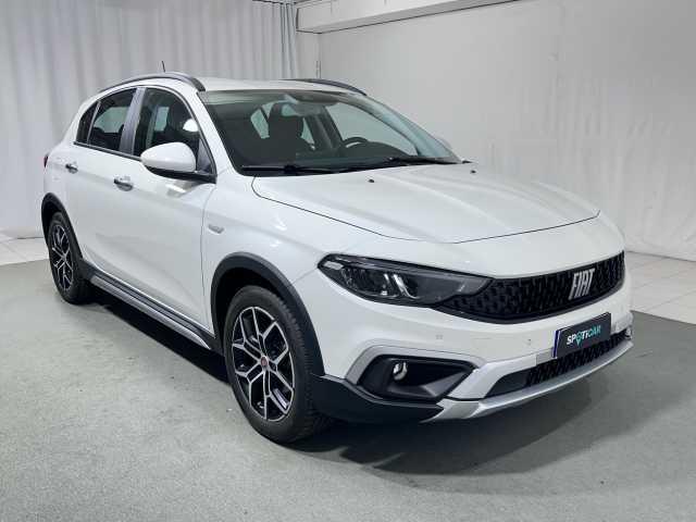 Fiat Tipo 1.5 Hybrid DCT 5 porte Cross