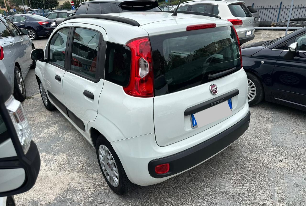 Fiat Panda 1.2 EasyPower Lounge gpl casa madre