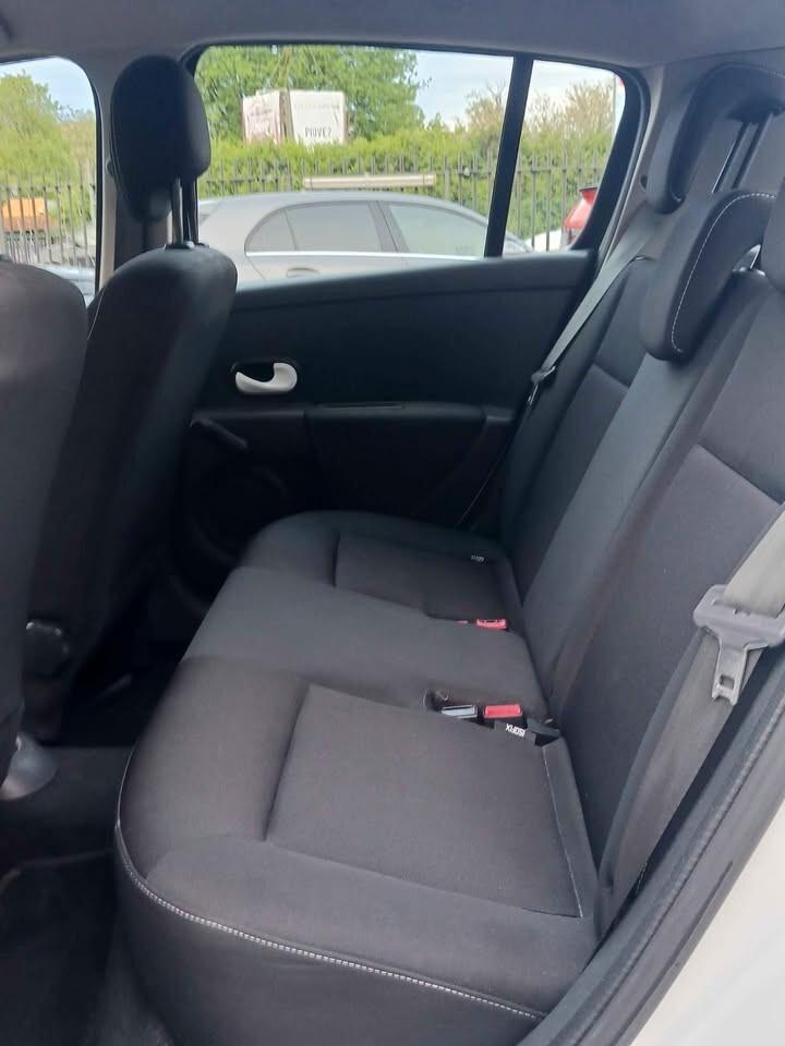 Renault Clio 1.2 16V 5 porte GPL Yahoo!