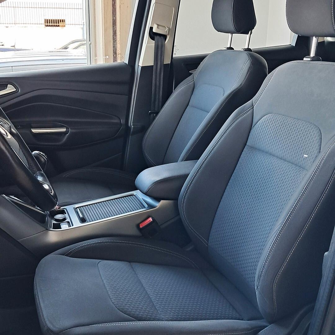 Ford Kuga 1.5 TDCI 120 CV S&S 2WD Titanium
