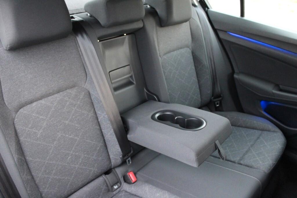 VOLKSWAGEN Golf 2.0 TDI 115cv *Luci Ambiente