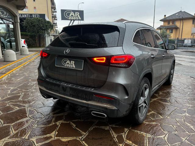 MERCEDES-BENZ GLA 200 Automatic Premium