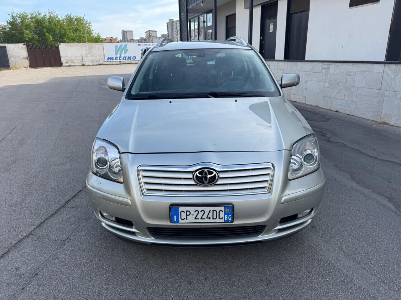 Toyota Avensis 2.0 D-4D 16V Station Wagon