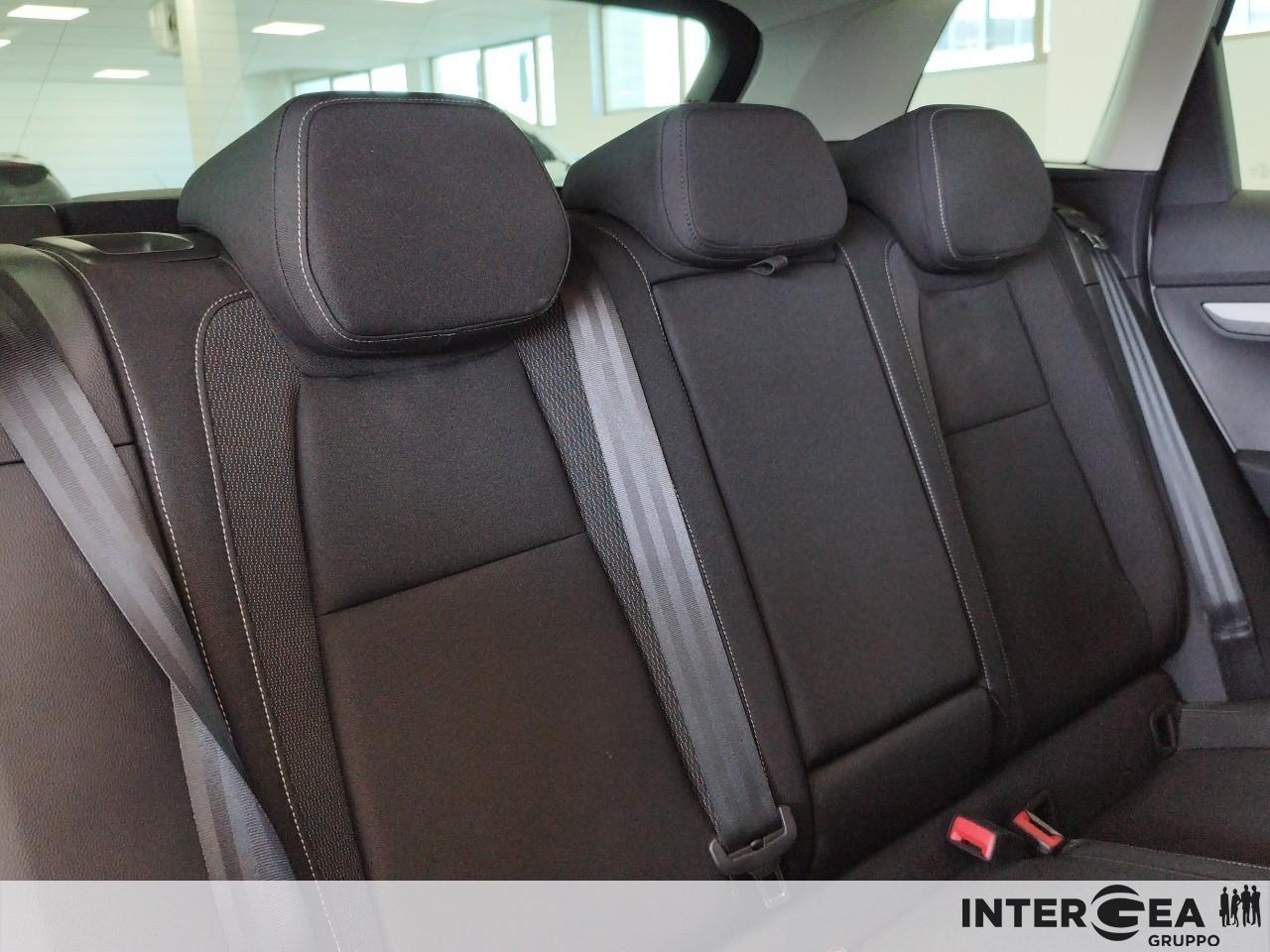 SKODA Karoq 2.0 tdi evo Ambition 115cv dsg