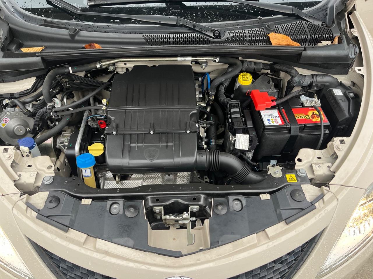 Lancia Ypsilon 1.2 69 CV 5 porte GPL Ecochic Gold