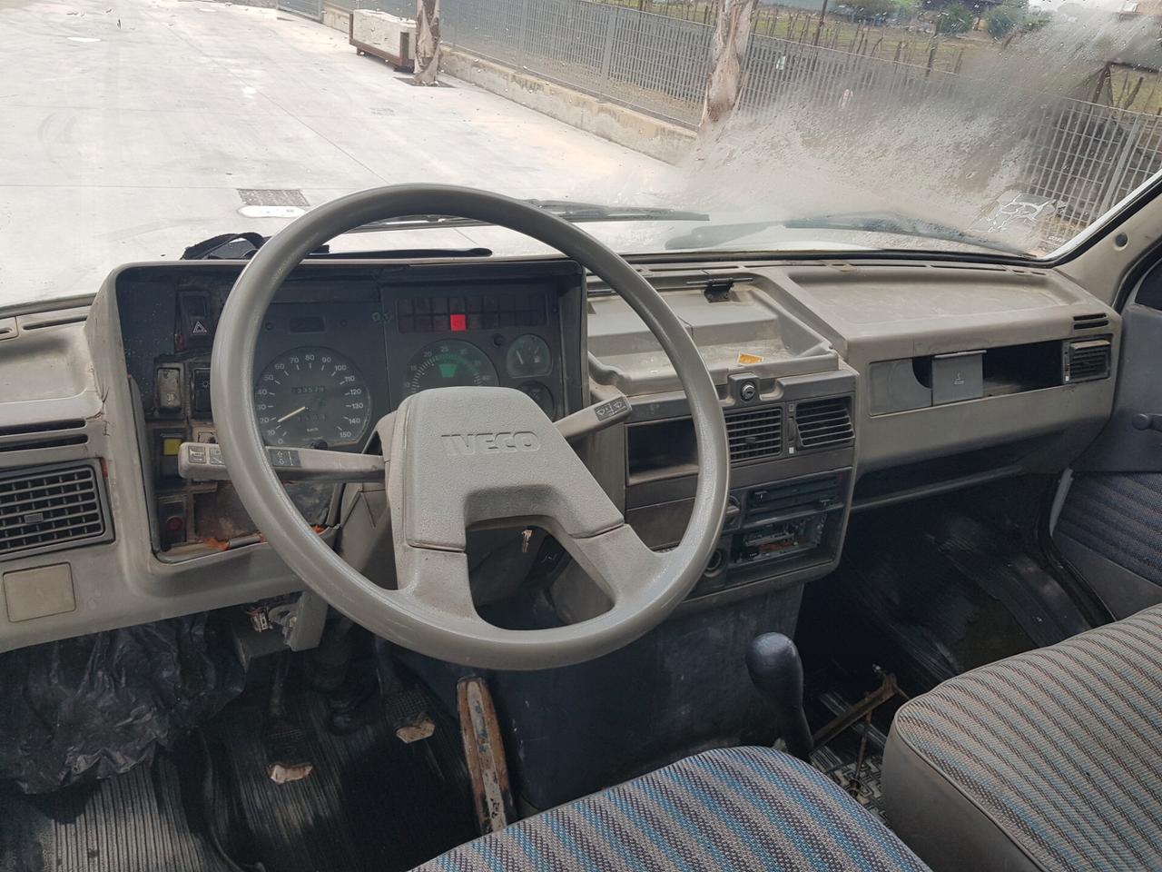 IVECO DAILY 35.10 ANNO 1994 *RIBALTABILE TRILATERALE