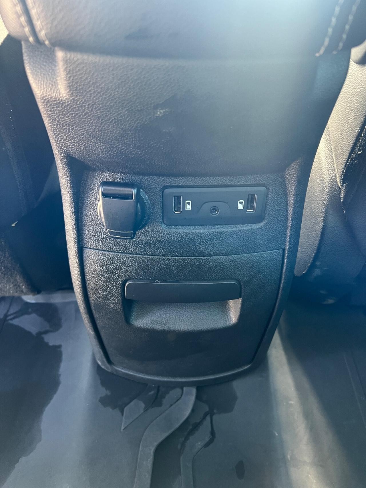 Renault Grand Scenic dCi 8V 110 CV EDC Energy Bose