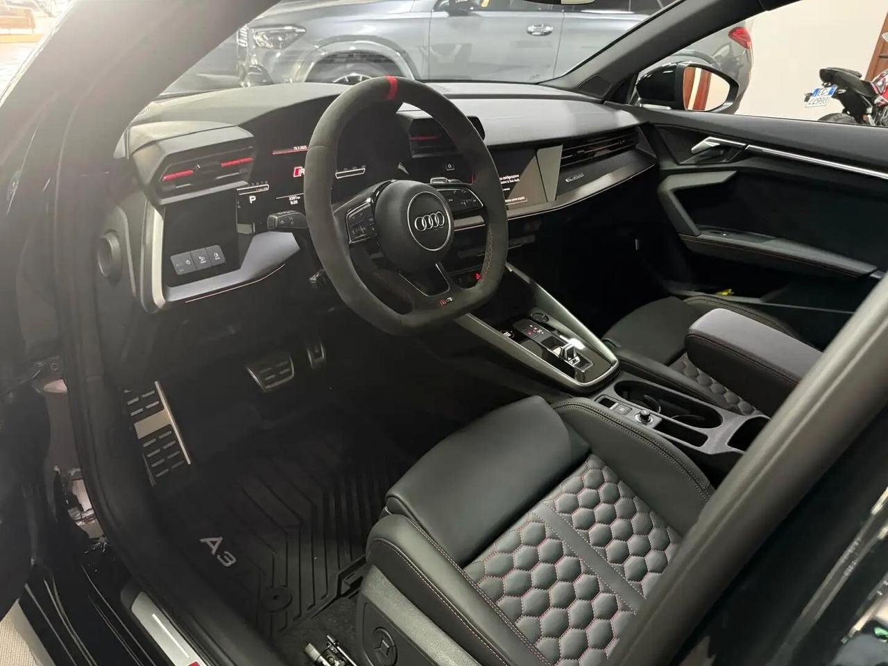 Audi A3 RS 3 SPB TFSI quattro S tronic