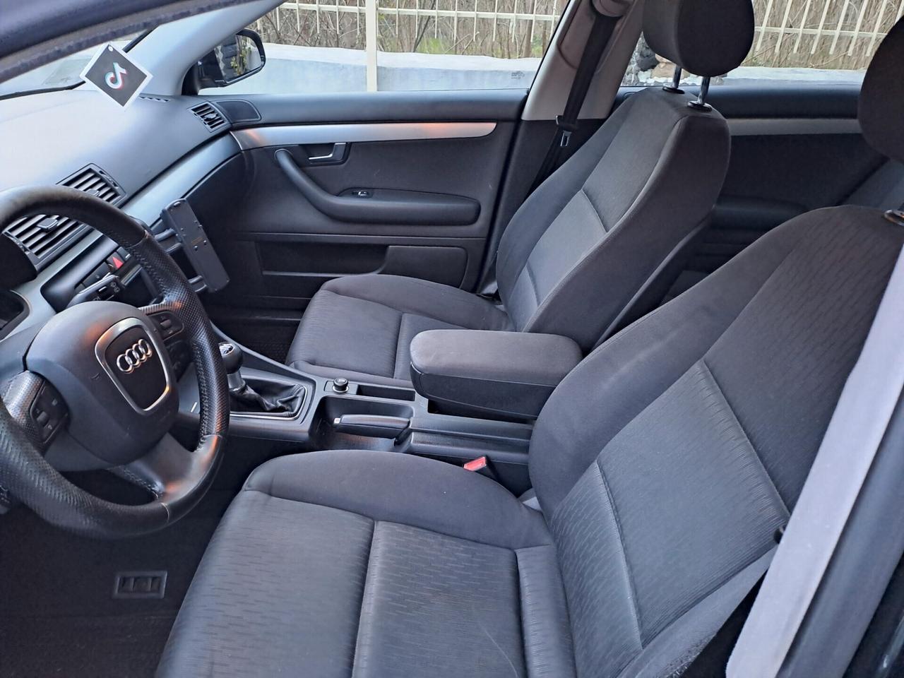 Audi A4 1.9 TDI 116 CV Ambiente