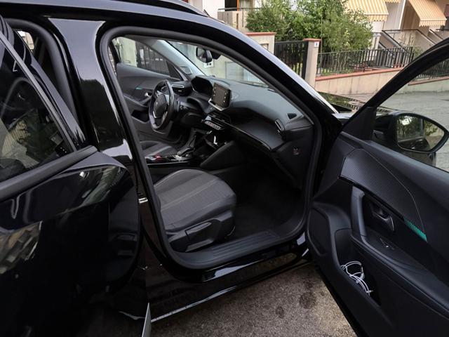 PEUGEOT 2008 BlueHDi 130 S&S EAT8 Allure