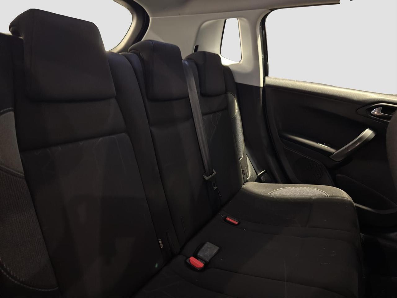 Peugeot 2008 1.6 bluehdi 100cv Allure 2018