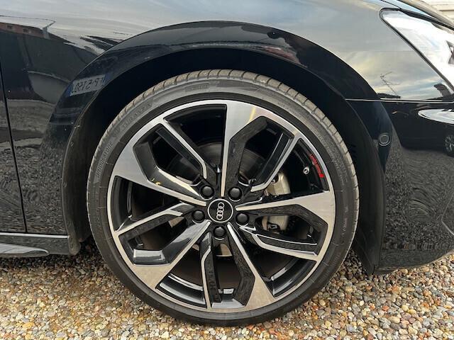 Audi A3 SPB 40 TDI quattro S tronic line edition