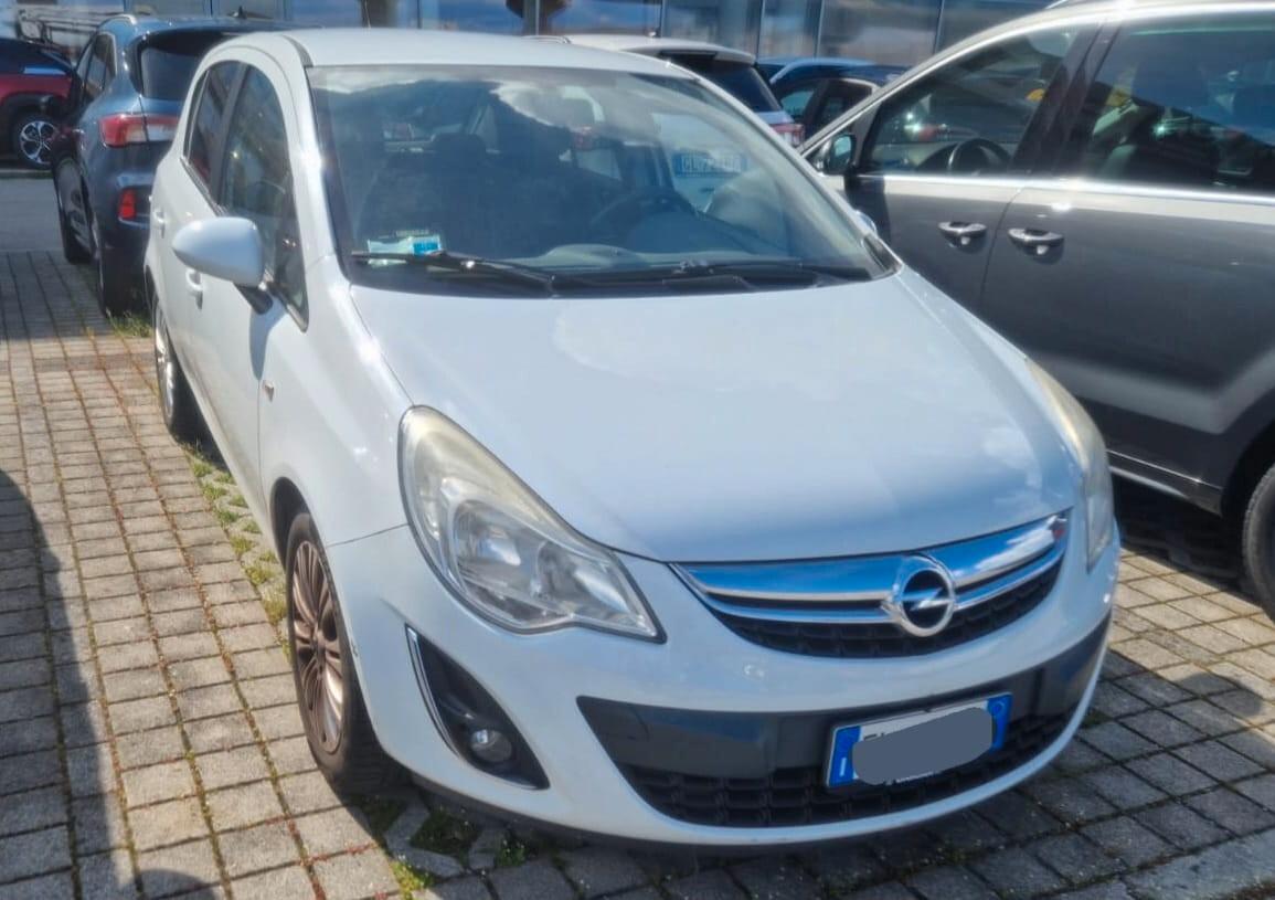 Opel Corsa 1.2 85CV 5 porte GPL-TECH Cosmo OK NEO PATENTATI