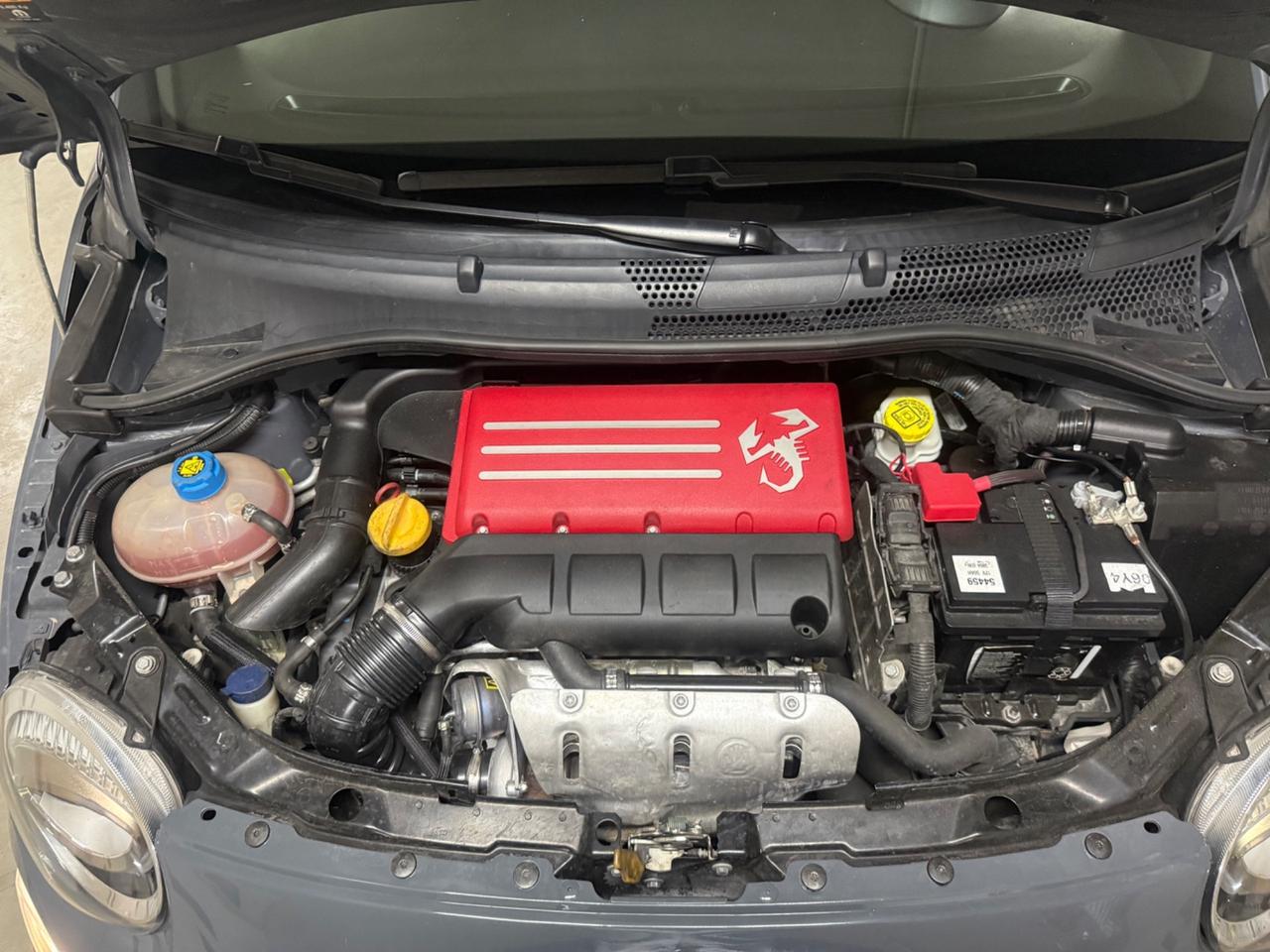 Abarth 595 1.4 Turbo T-Jet 145 CV