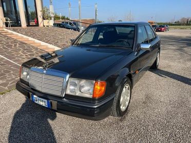 MERCEDES-BENZ 250 W124 TURBO DIESEL