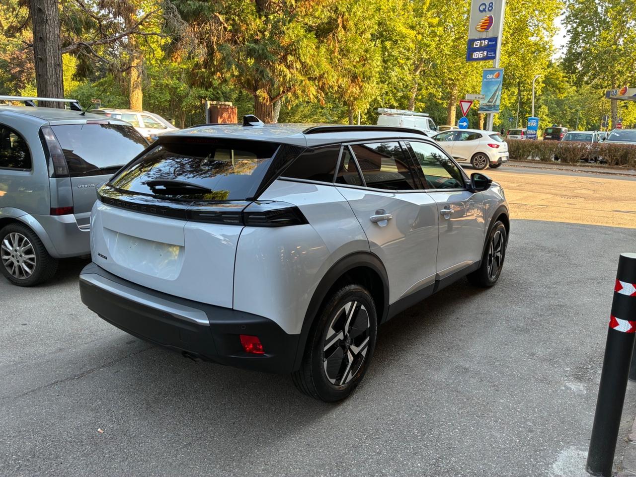 Peugeot 2008 PureTech 100 S&S Allure