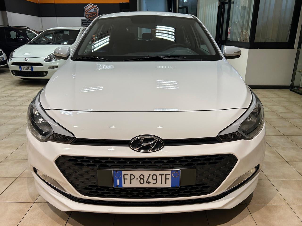 Hyundai i20 1.1 CRDi 75 CV 117.000 KM
