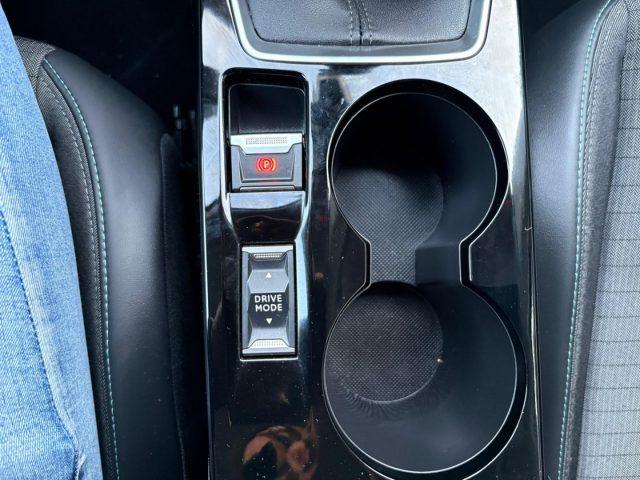 PEUGEOT 2008 BlueHDi 110 S&S Allure