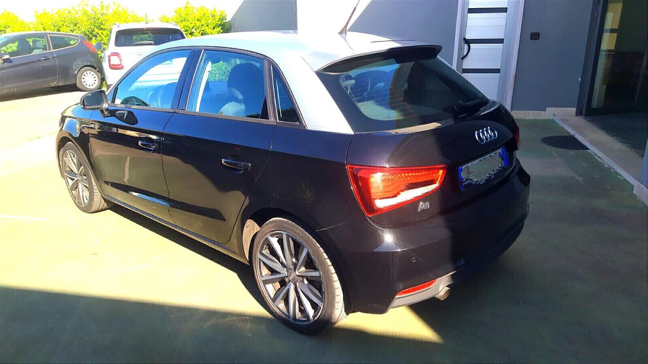 Audi A1 SPB 1.0 TFSI ultra Metal plus
