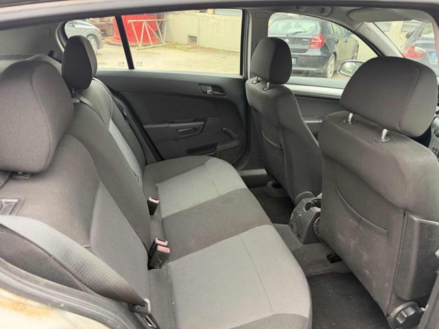 OPEL Astra 1.6 16V Twinport 5P Cosmo senza lavoro da fare