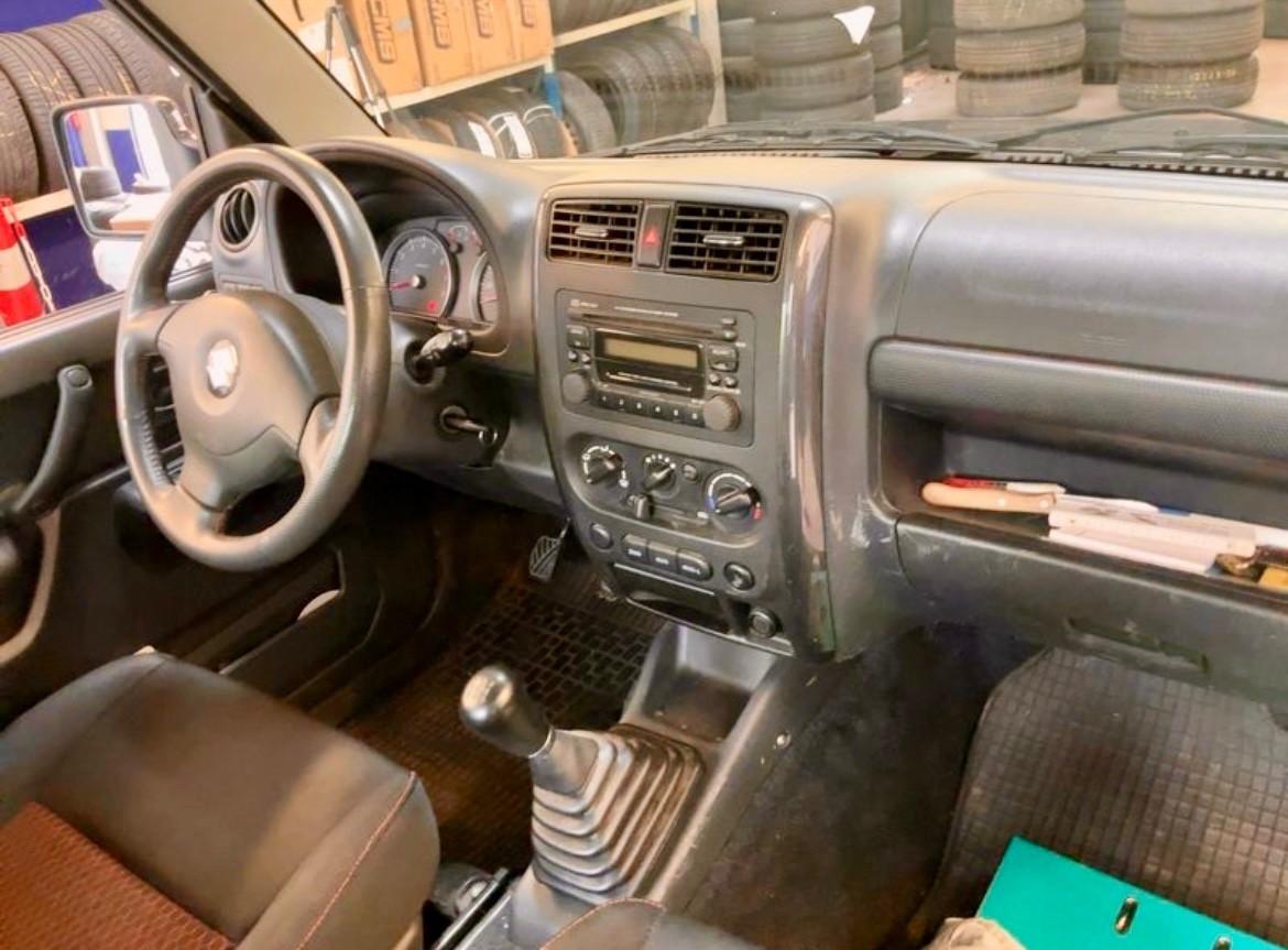 Suzuki Jimny 1.3i 16V cat 4WD