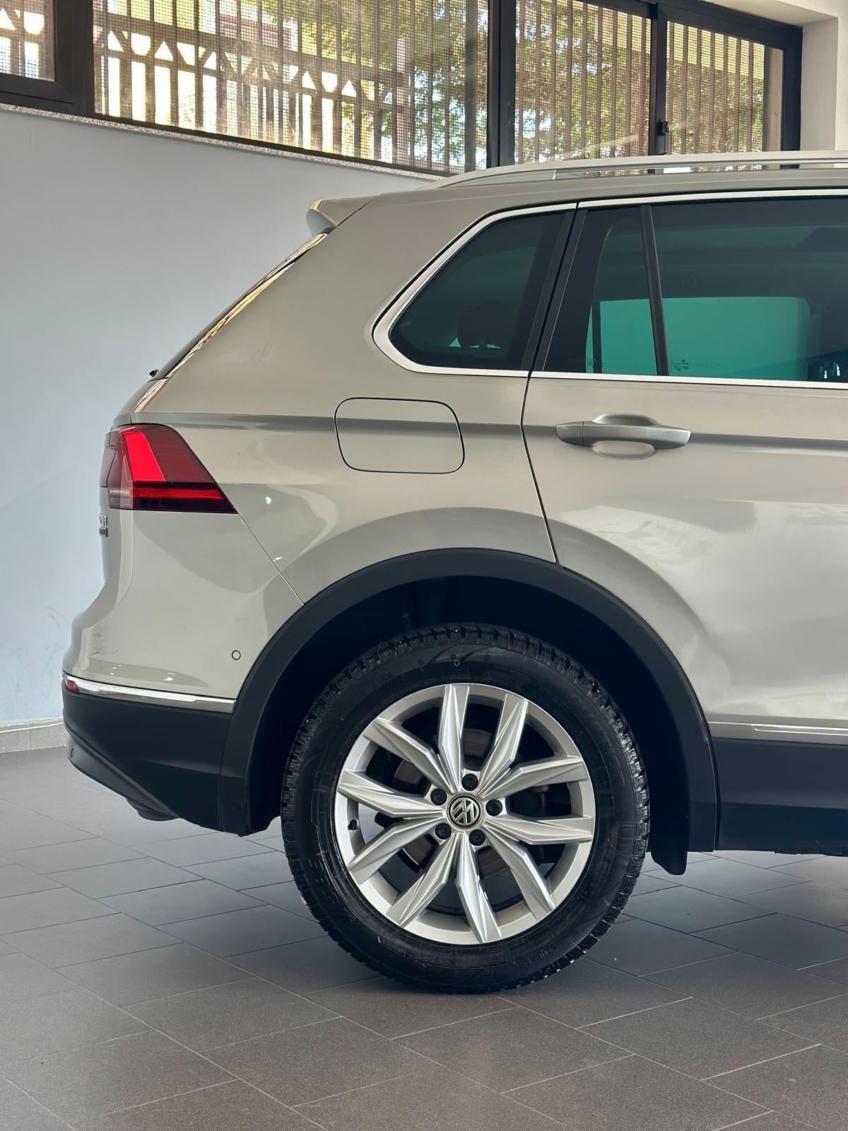 Volkswagen Tiguan 2.0 TDI 190 CV SCR DSG 4MOTION Executive