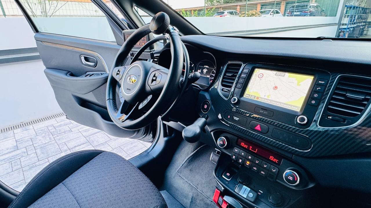 Kia Carens 1.7 CRDi Guida Disabili