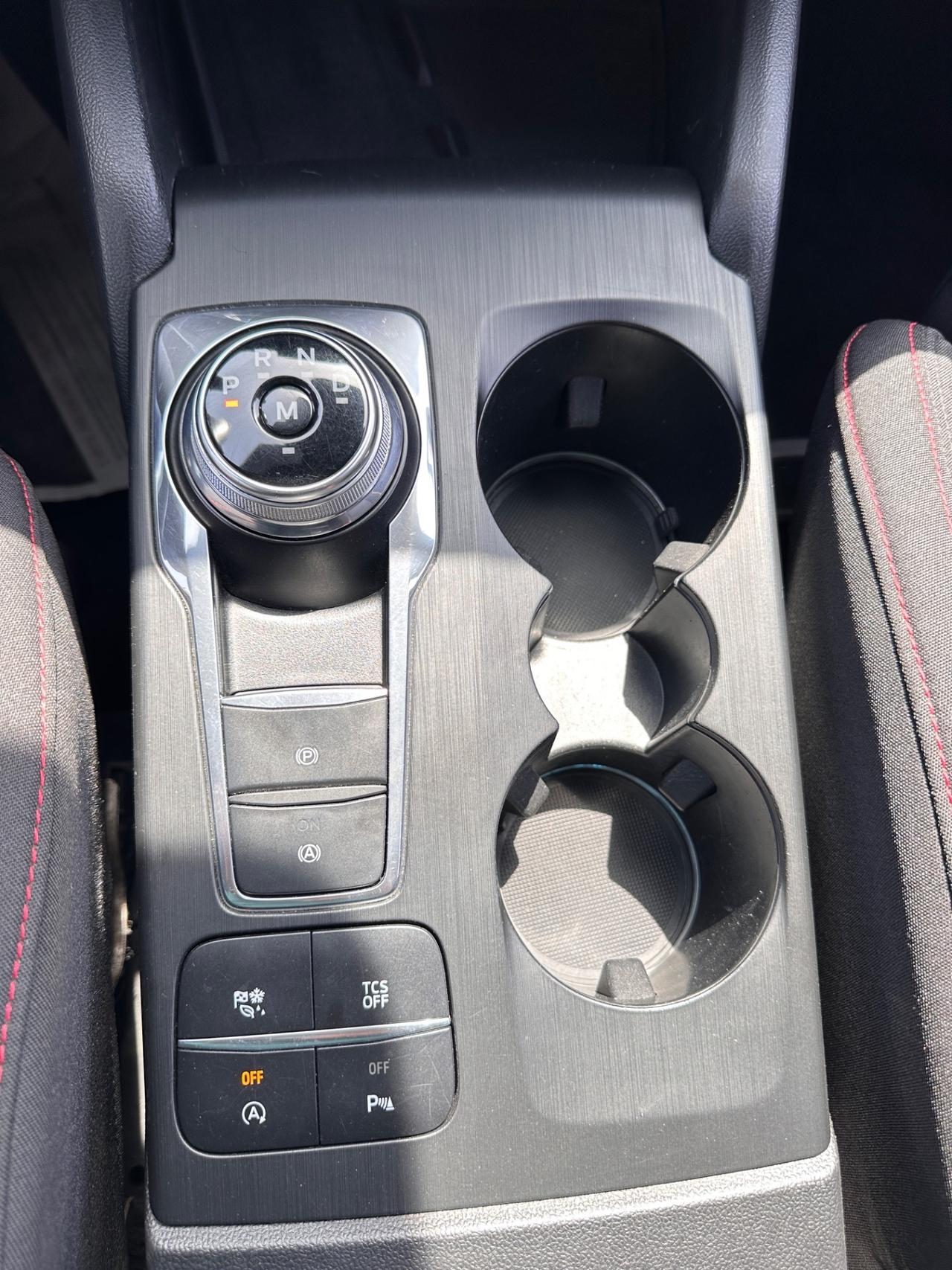 Ford Focus 1.5 120 CV ST-Line-2021 LED/18"/NAVI