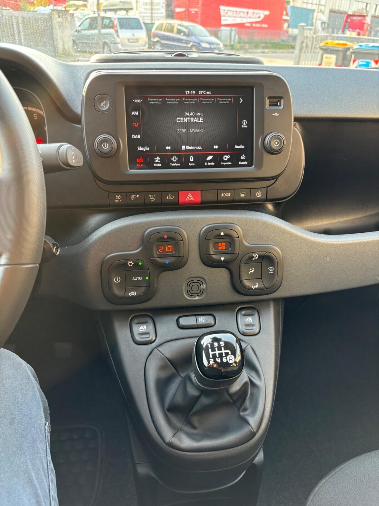 Fiat Panda Cross 1.0 FireFly S&S Hybrid